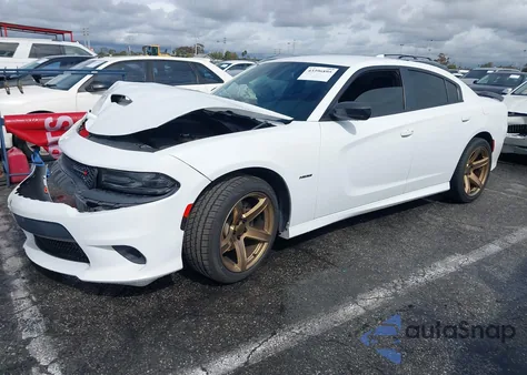 2019 Dodge Charger R/T Rwd z USA, uszkodzony, nr VIN 2C3CDXCT7KH597876